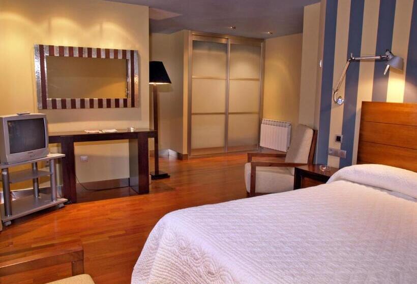 بنسيون Hostal Fuentefria