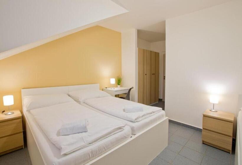 膳宿费 šindlovská Krčma