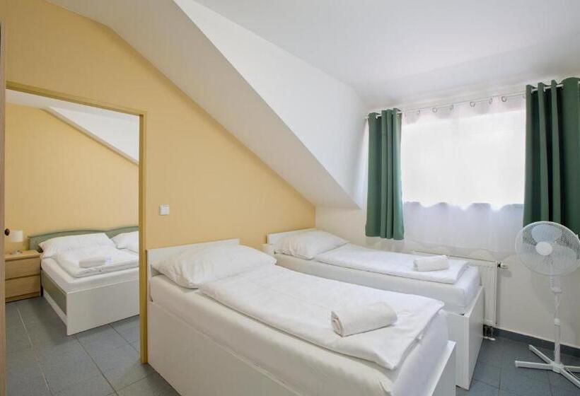 膳宿费 šindlovská Krčma