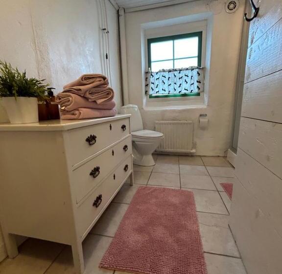 膳宿费 Kungshagagård