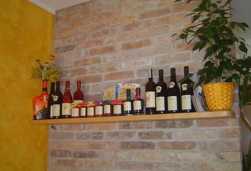 ペンション La Via Del Volano