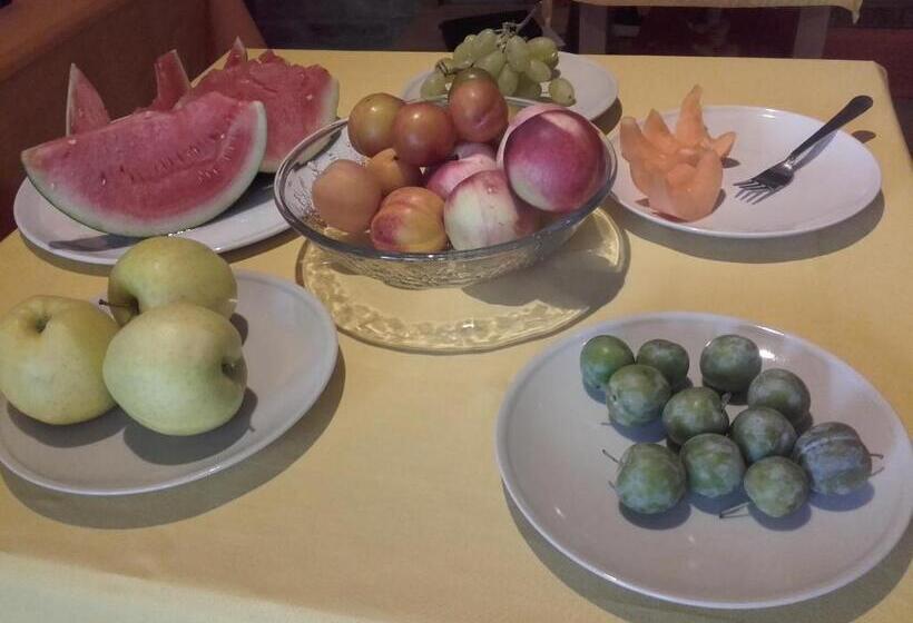 ペンション La Via Del Volano