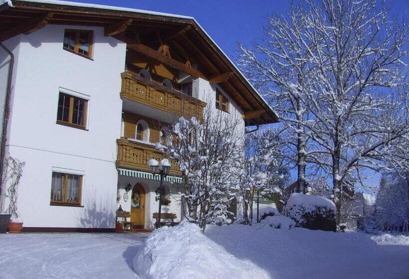 Пансион Landhaus Doris