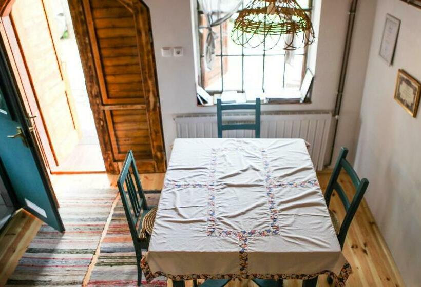 פנסיון Myrtus Pince és Vendégház