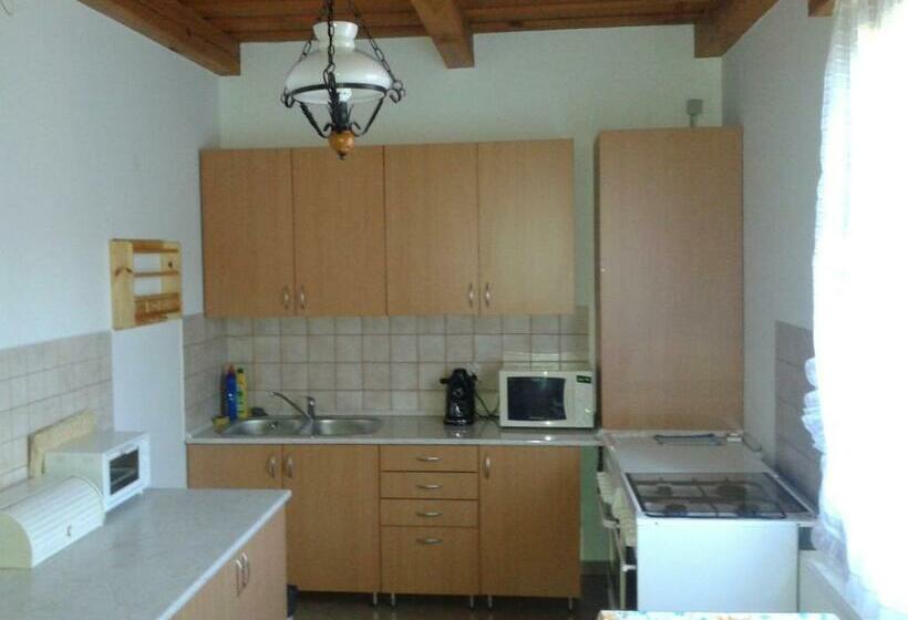 펜션 Nosztalgia Vendégház