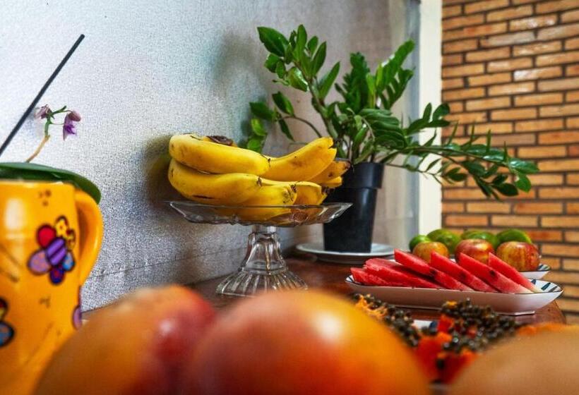 膳宿费 Pousada Mota