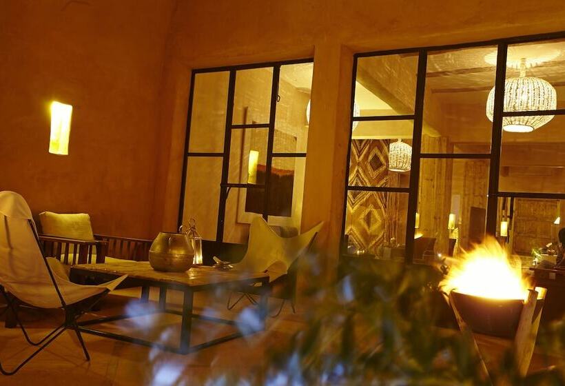 פנסיון Riad Caravane