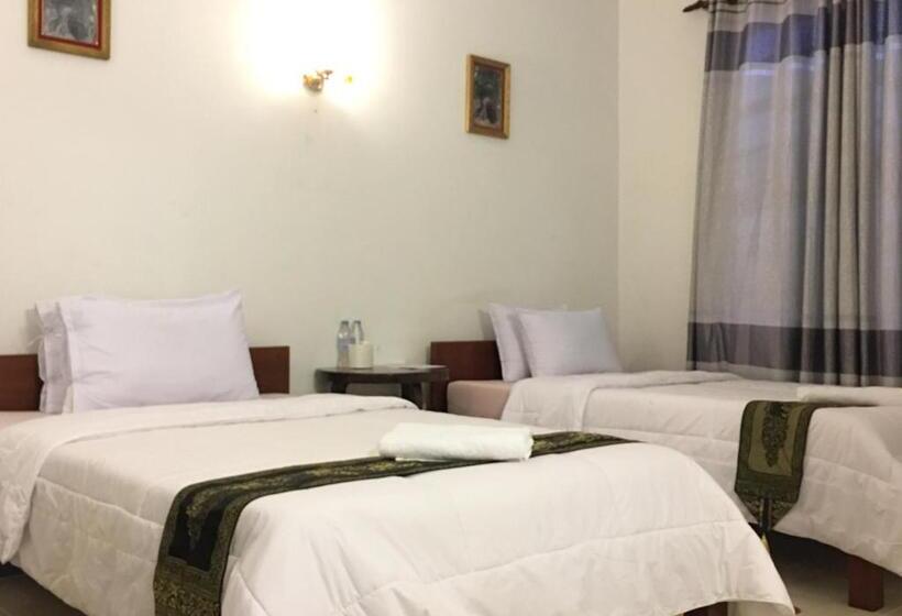 پانسیون Smiley's Guesthouse