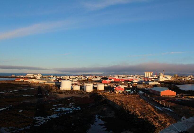 پانسیون Teigur Guesthouse