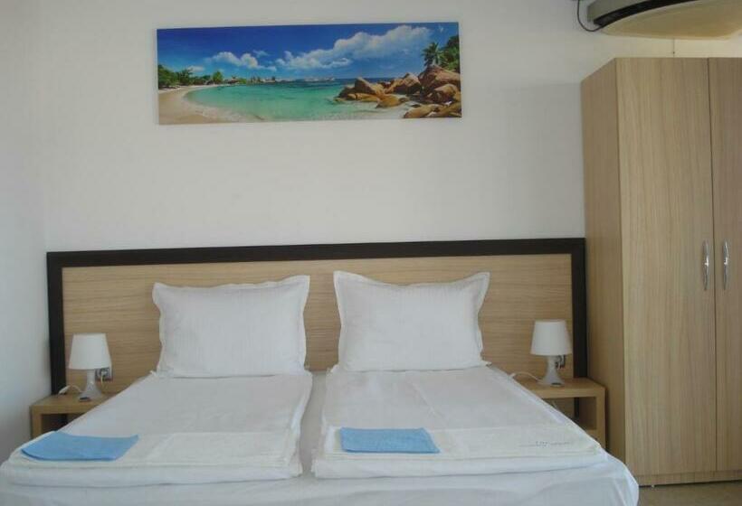 بنسيون The Sunny Home Guesthouse