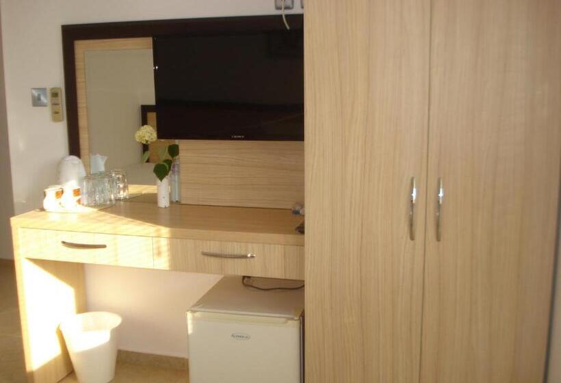 بنسيون The Sunny Home Guesthouse