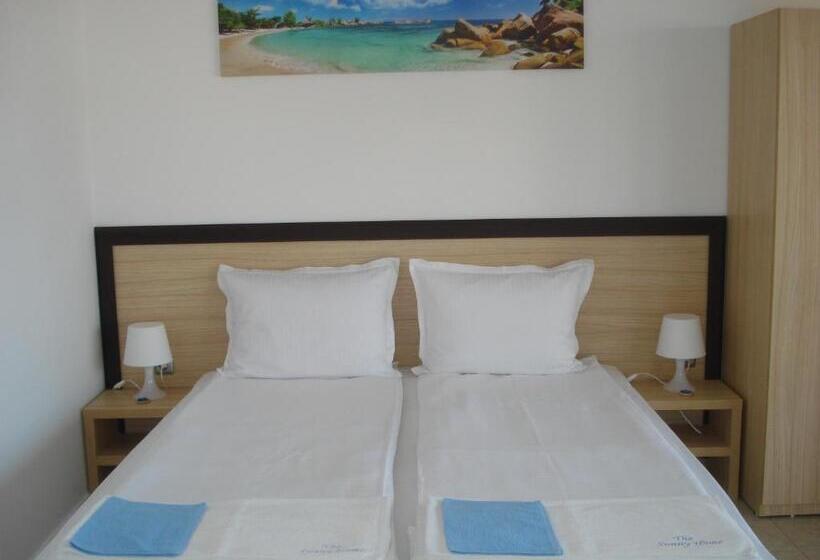 بنسيون The Sunny Home Guesthouse