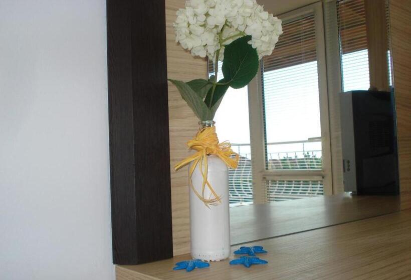 بنسيون The Sunny Home Guesthouse