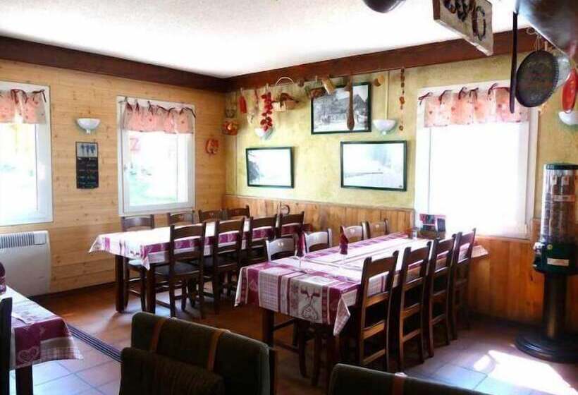 Hostel Auberge D'altitude De Grouvelin
