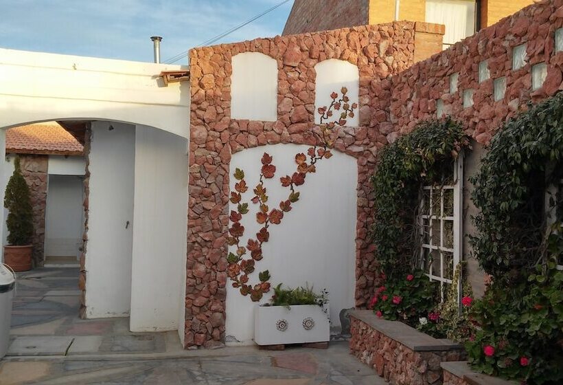 ユースホステル Hosteria Las Piedras