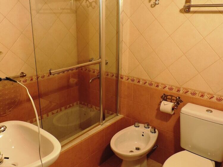 ユースホステル Hosteria Las Piedras