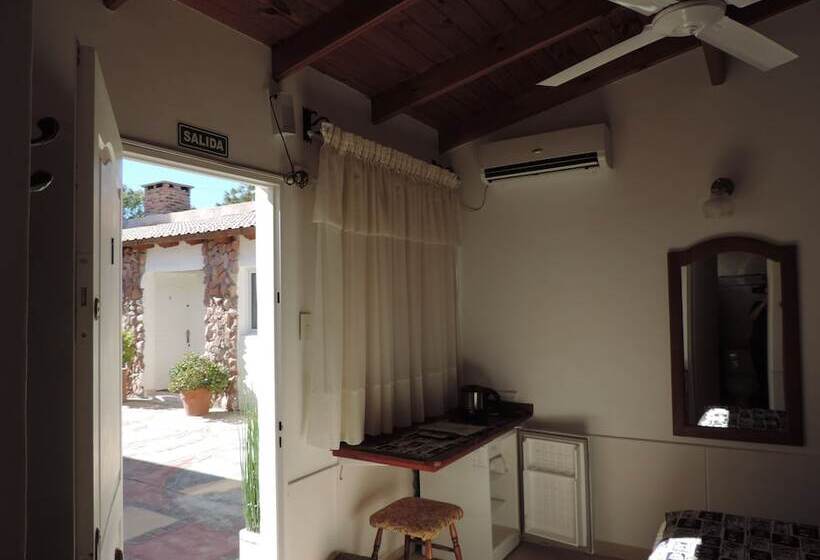 ユースホステル Hosteria Las Piedras