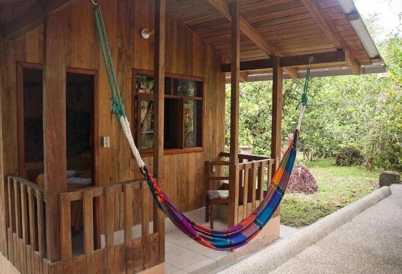 호스텔 Mindo Real