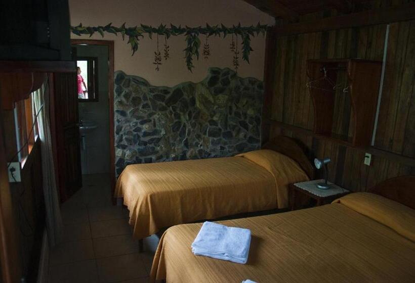 호스텔 Mindo Real