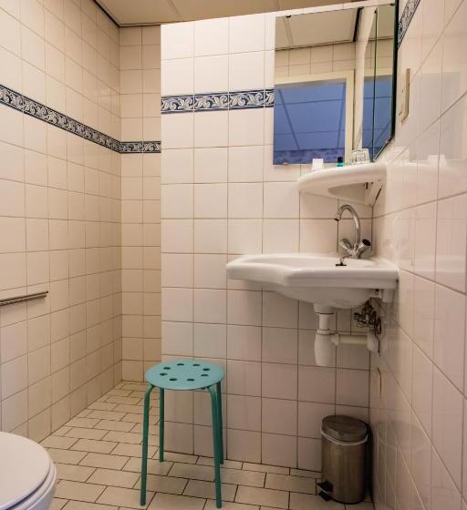 هاستل Restaurant Taverne