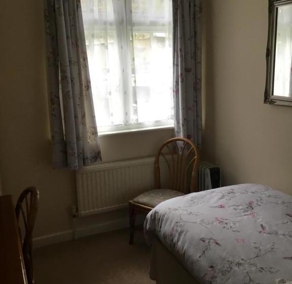 Общежитие The Wheatsheaf Inn