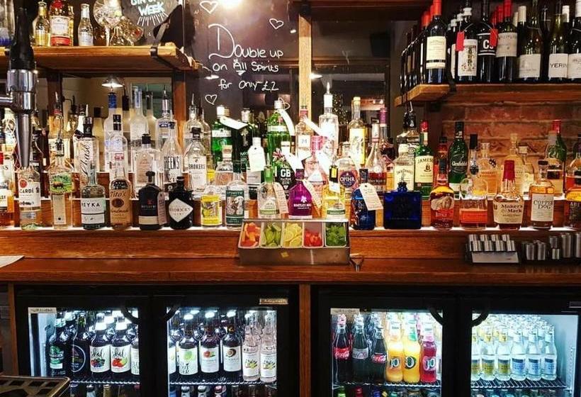 Общежитие Trents By Greene King Inns