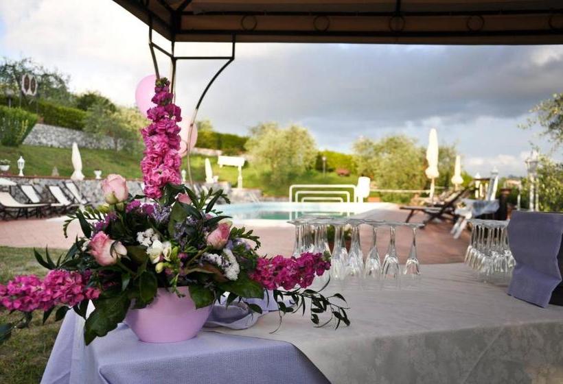 فندق Agriturismo Montemari