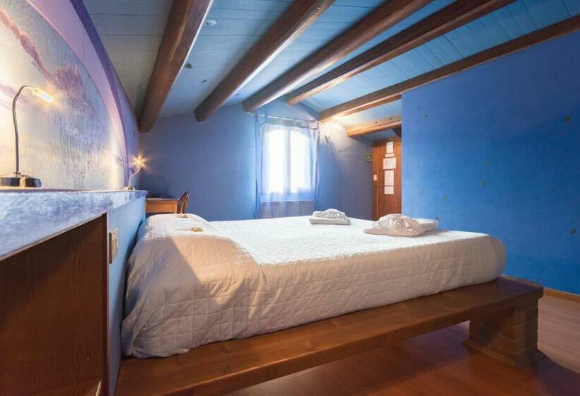 בית מלון כפרי Agriturismo Podere Villa Alessi