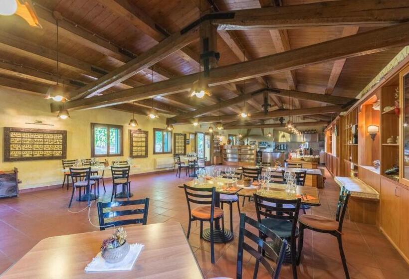 בית מלון כפרי Agriturismo Podere Villa Alessi