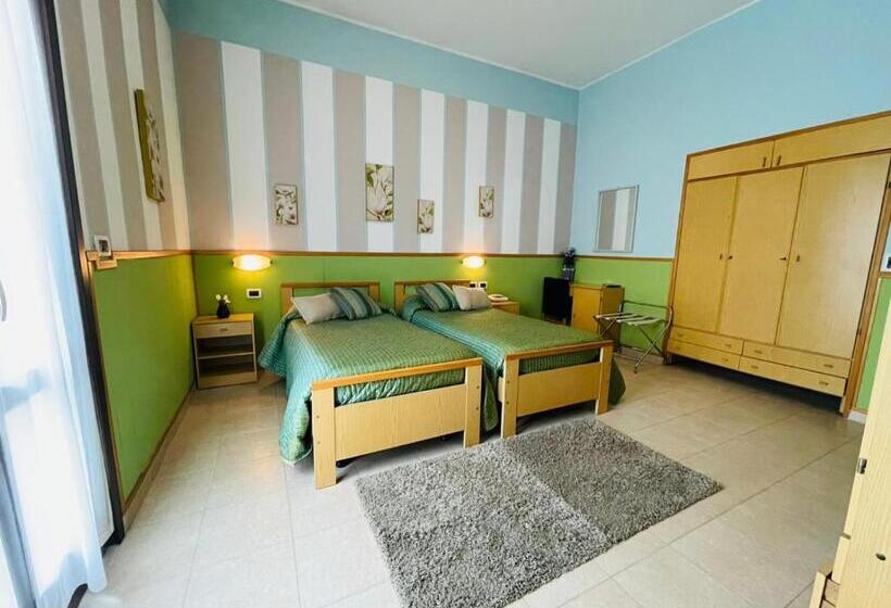 בית מלון כפרי Azzurra