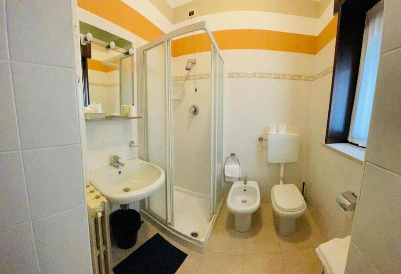 בית מלון כפרי Azzurra