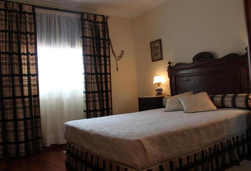 Отель Casa Das Leiras