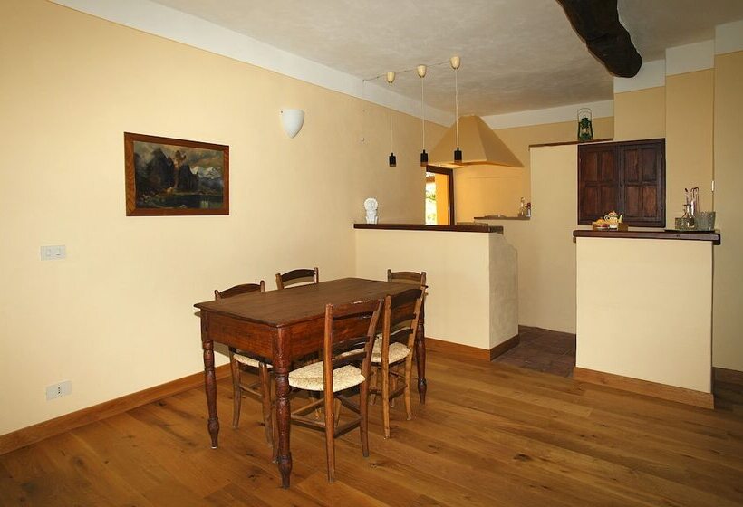 בית מלון כפרי Castello Di Grillano Guest House