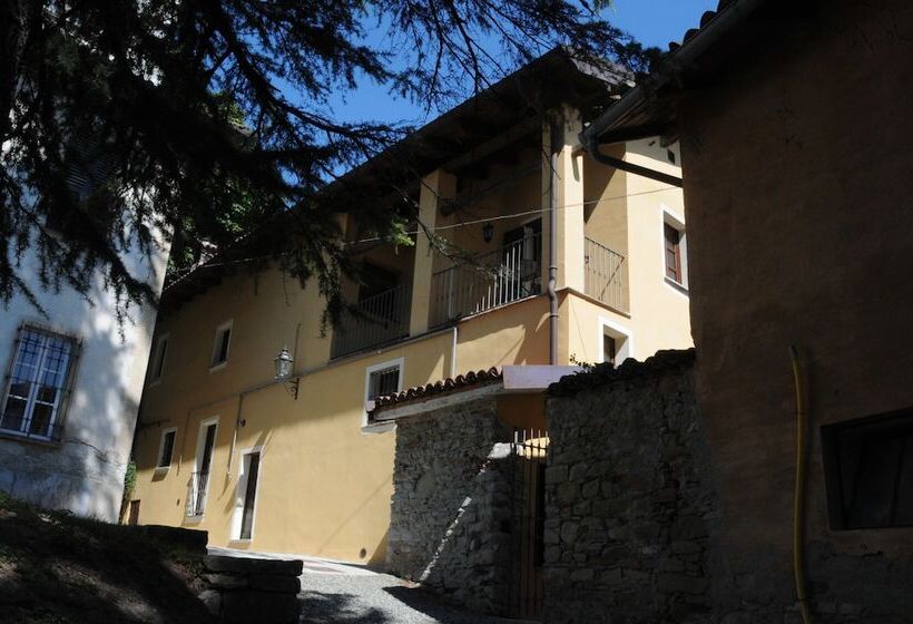 בית מלון כפרי Castello Di Grillano Guest House