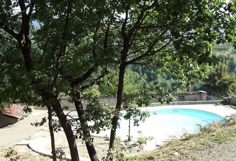 فندق Castello Di Grillano Guest House