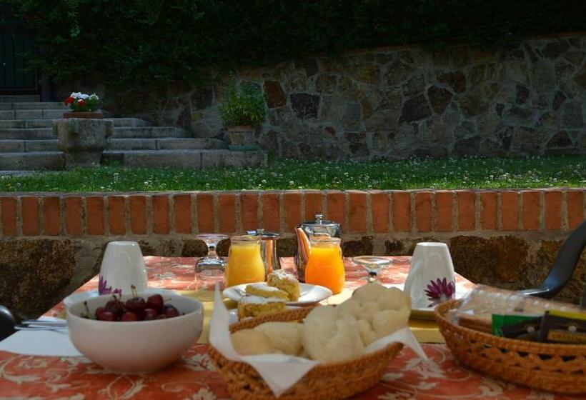 ホテル Colle Del Barbarossa