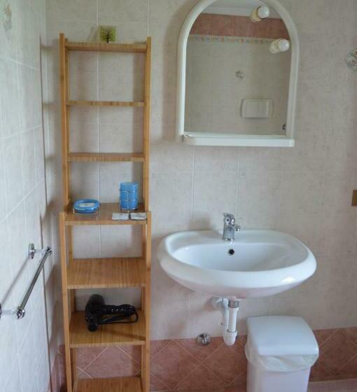 ホテル Colle Del Barbarossa