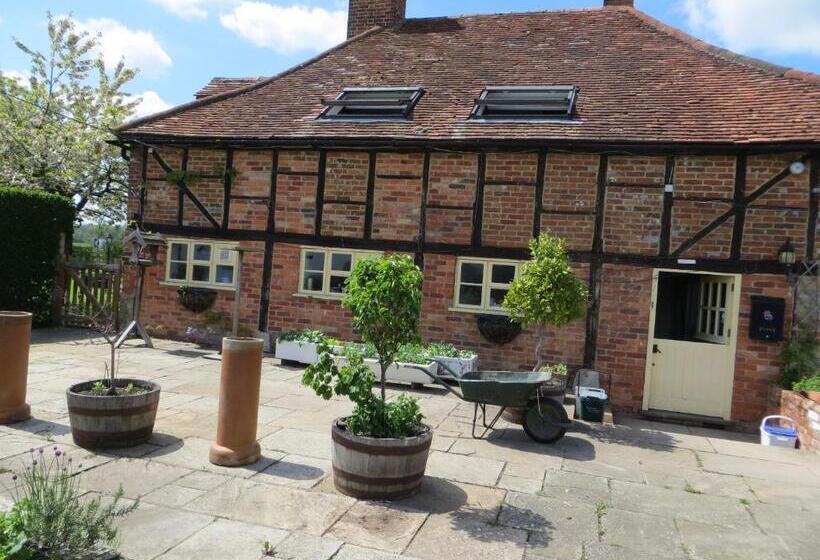 בית מלון כפרי Common Leys Farm