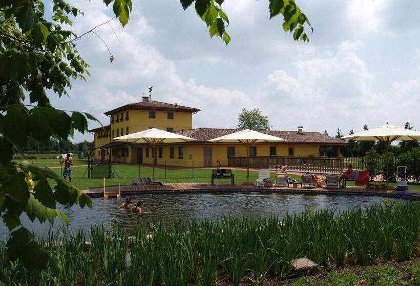 فندق Corte All'olmo