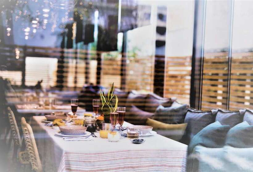 فندق Mirivili Rooms & Suites