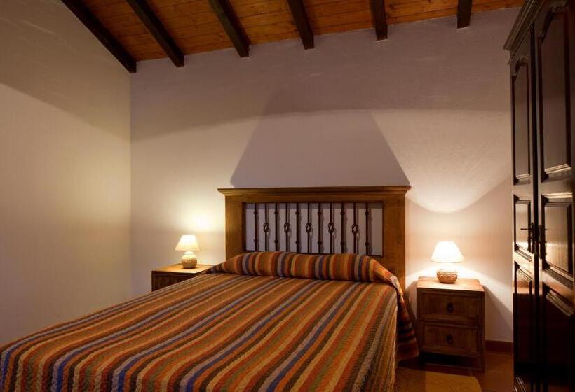 Отель Monte Dos Parvos