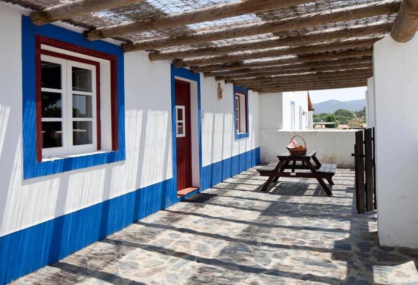 Отель Monte Dos Parvos