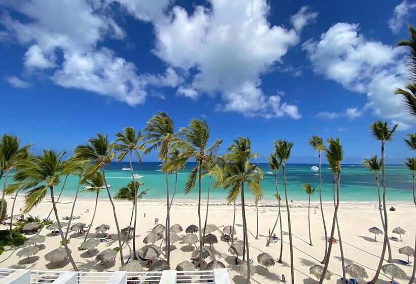 Las Terrazas Vip Pool Beach Club & Spa