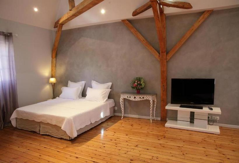 膳宿费 A La Fleur De Lys