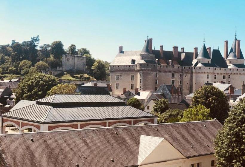 膳宿费 A La Fleur De Lys