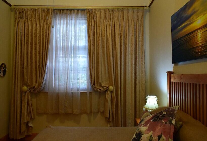 پانسیون Auberge Alouette Guesthouse