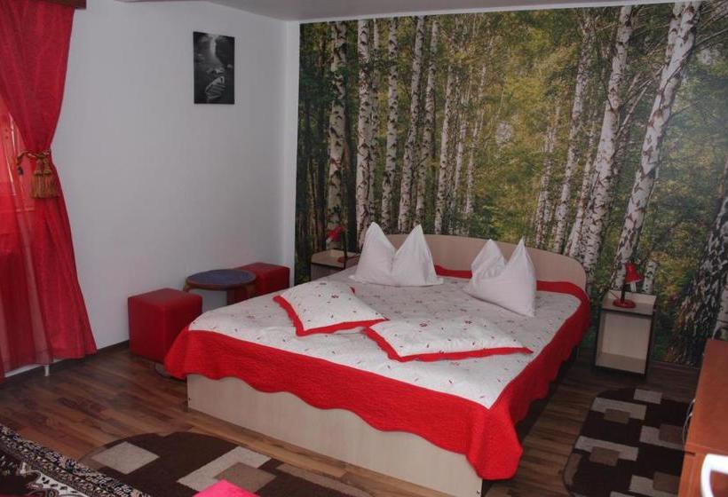 פנסיון Casa Fanel