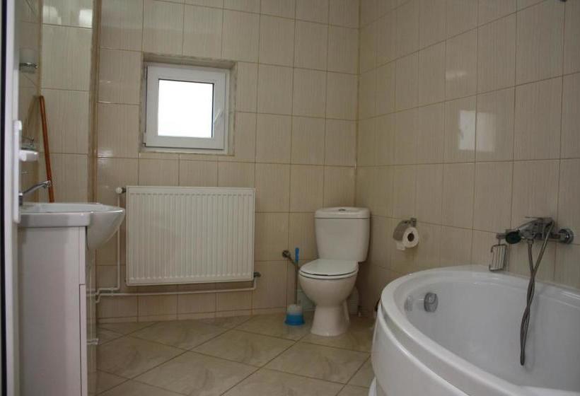 פנסיון Casa Fanel