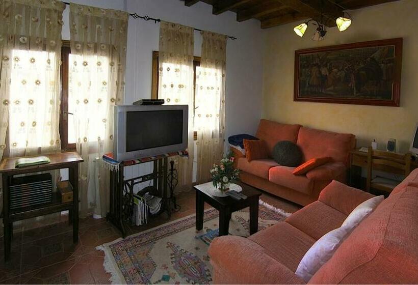 פנסיון Casa Paulino