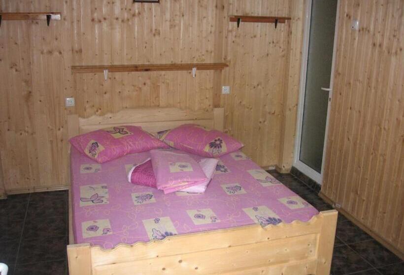 بنسيون Apartamente Pinciuc Costinesti